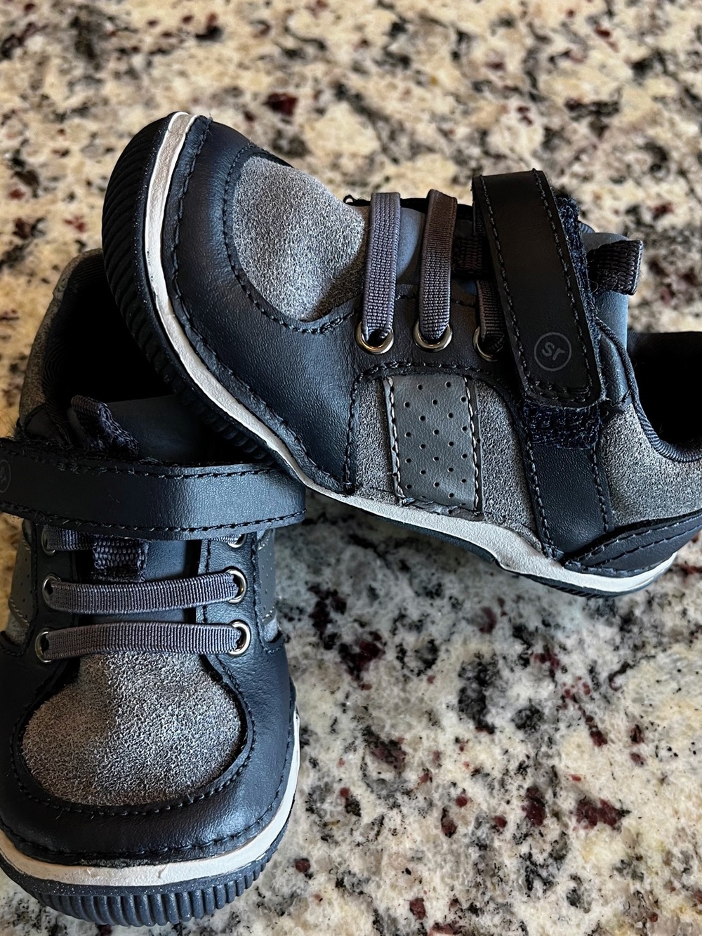 7W Stride Rite Toddler Blue Sneakers